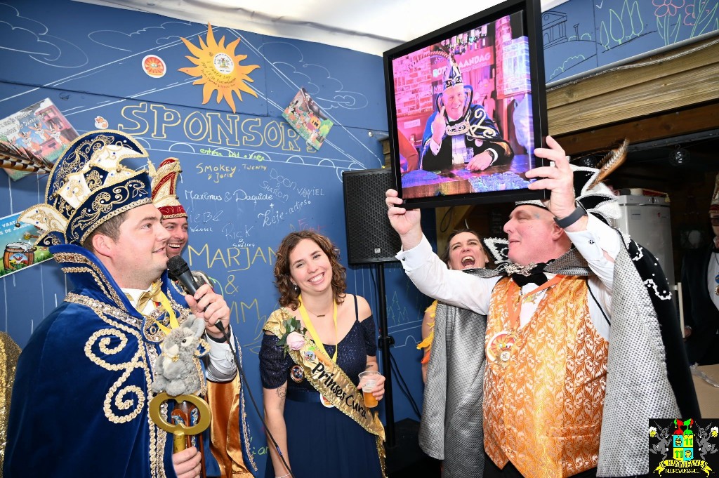 ../Images/Kroegentocht 2025 091.jpg